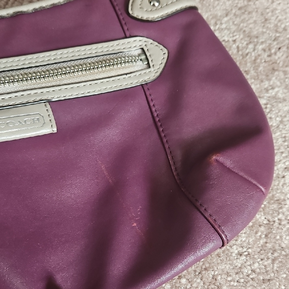 Coach Purple and Tan Leather Shoulder Bag - Picture 5 of 6